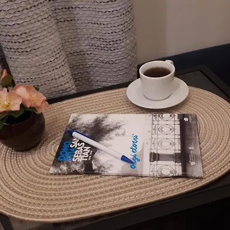 M&m House アパート