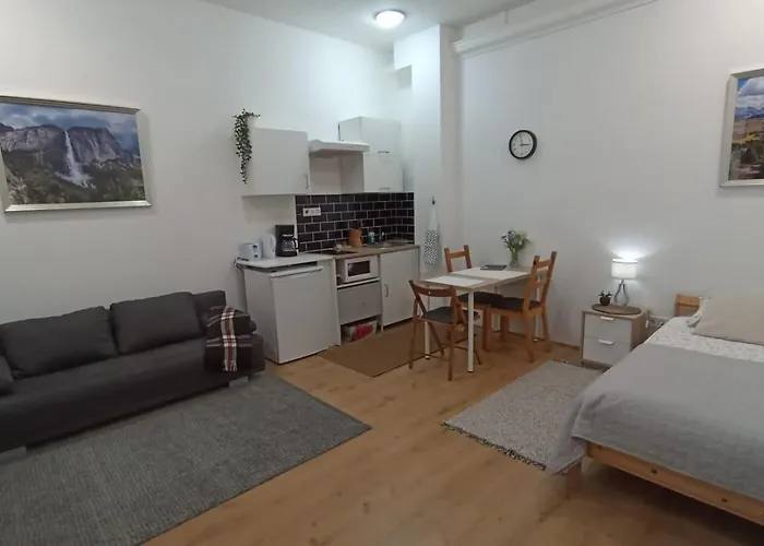 Апартаменты M&m House *