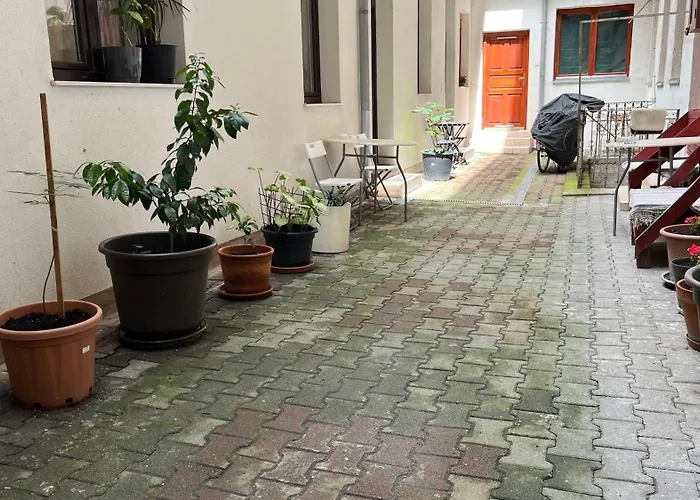 Апартаменты M&m House