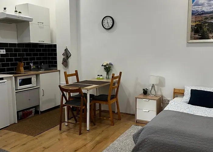 M&m House * Будапешт