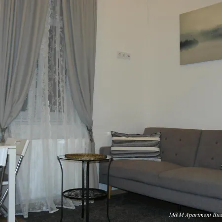 M&m House Apartament *